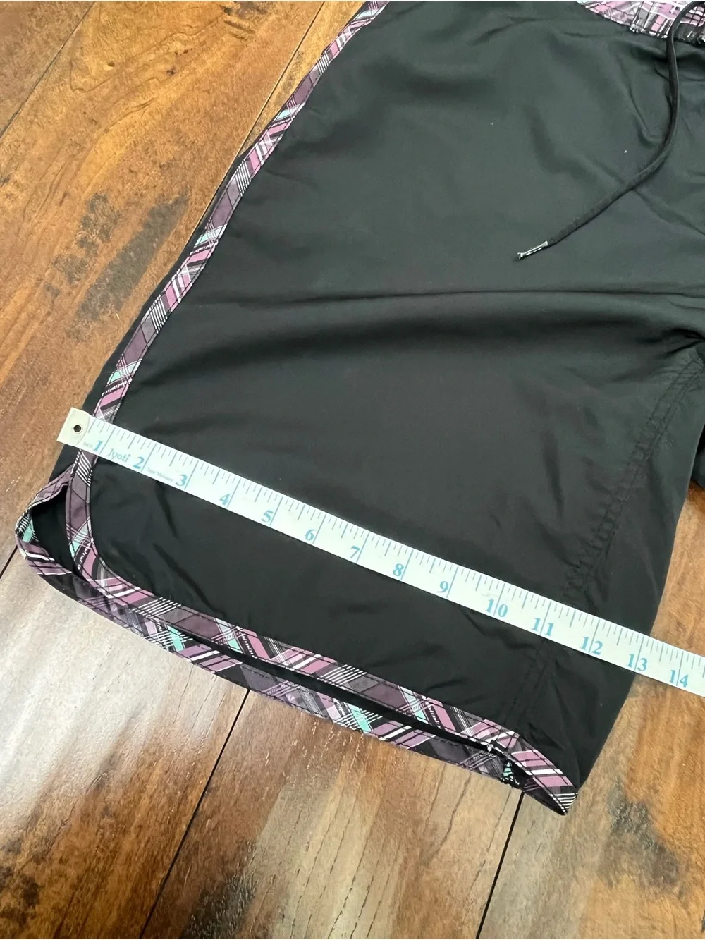 REEF Men’s Swim Board Shorts Trunks Black Drawstring Purple Trim Size 33